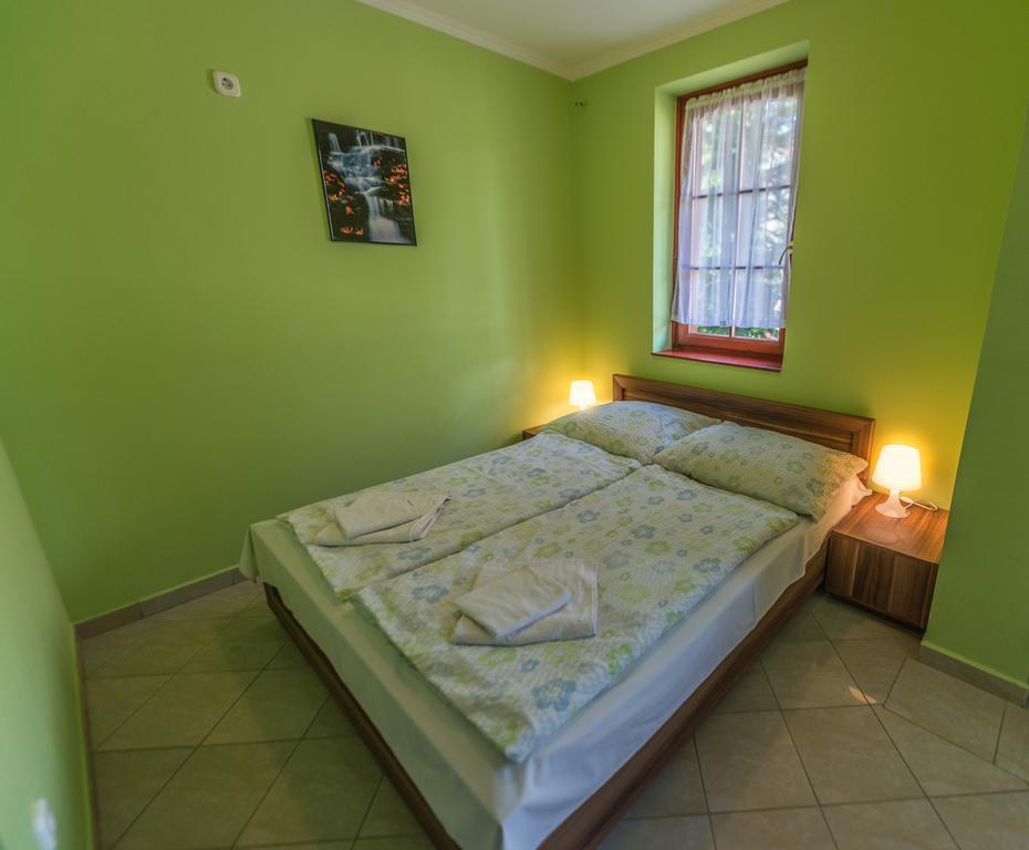 Marina Panzio Hotell Siófok Exteriör bild